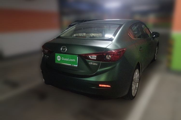 Used Mazda Mazda 3 Axela 2016 Sedan 2.0L Automatic Sport Model