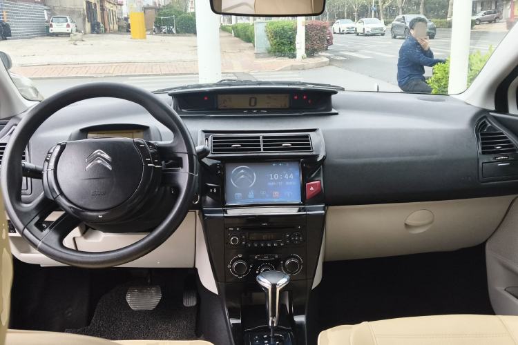 Used Citroen C-Quatre 2013 Sedan 1.6L Automatic Prestige Model Center Console