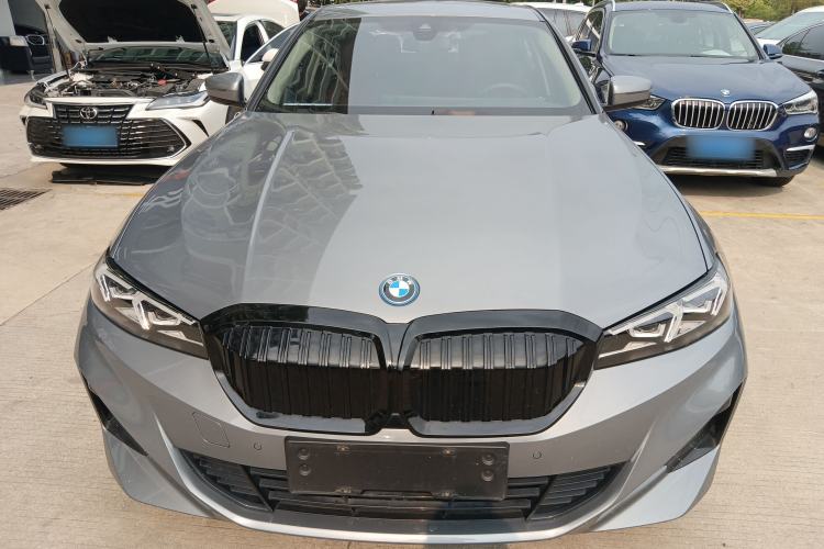 Used BMW i3 2022 eDrive 35 L Front