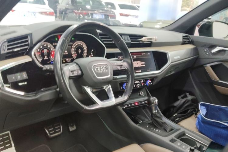 Used Audi Q3 2024 45 TFSI quattro Fashion Dynamic Edition
