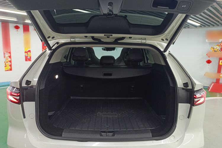 Used Roewe D5X DMH 2024 135 Tech Edition