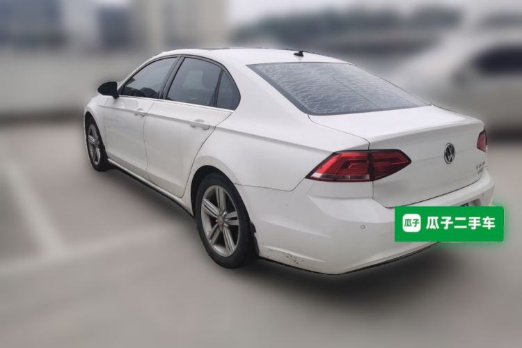 Used Volkswagen Lamando 2017 280TSI DSG Comfort Edition
