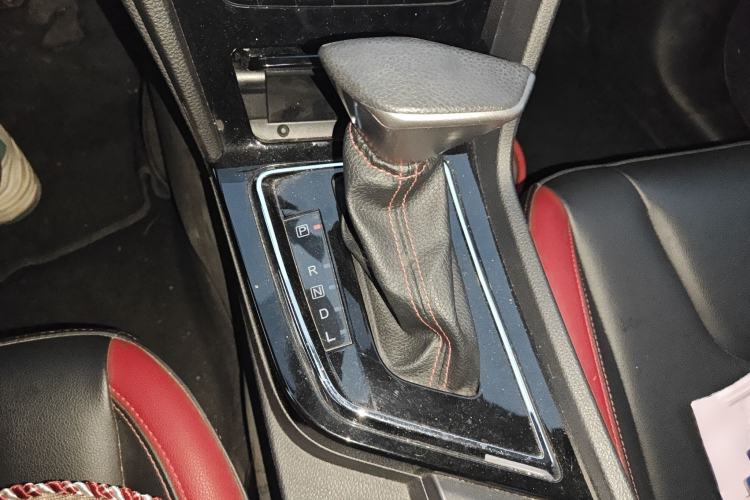 Used Venucia D60 2018 1.6L CVT Smart Connect Elite Edition
