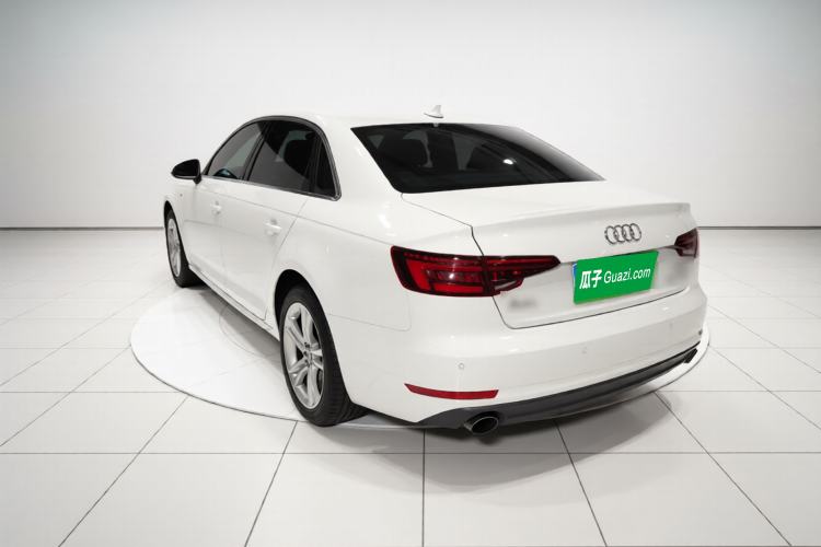 Used Audi A4L 2018 30th Anniversary Edition 40 TFSI Trendy Model