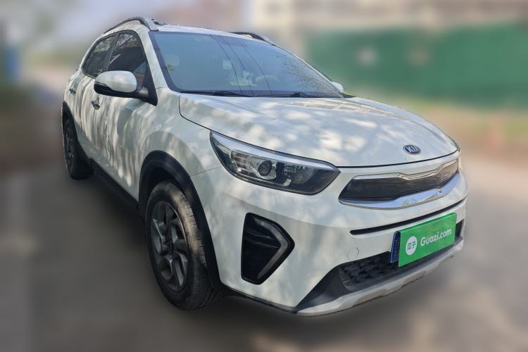Used Kia kx1 Stonic 2019 1.4L Automatic Fun Edition China VI Front Right 45 Deg