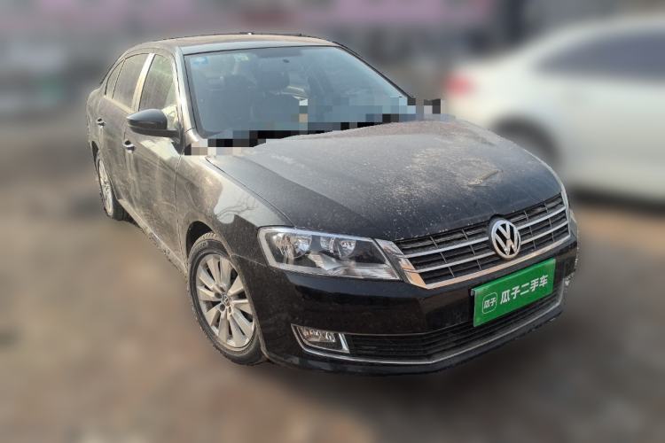 Used Volkswagen Lavida 2013 Restyled Classic 1.6L Manual Comfort Edition Front Right 45 Deg