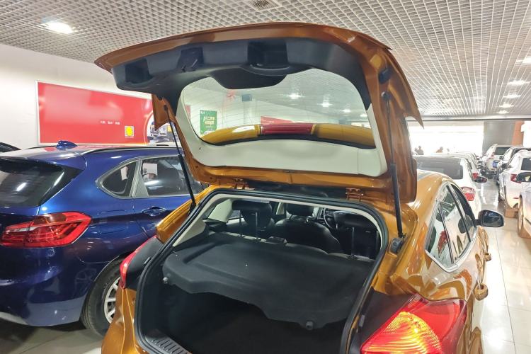 Used Ford Focus 2017 Hatchback EcoBoost 180 Automatic Elite Model
