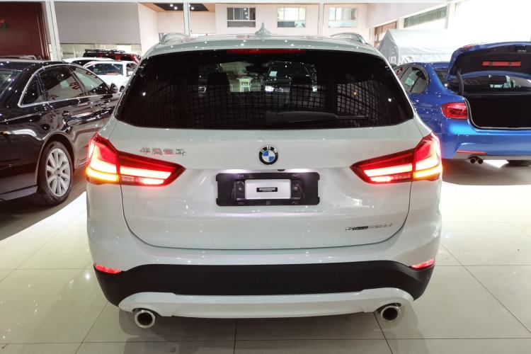 Used BMW X1 2021 Restyled sDrive25Li Leading Edition
