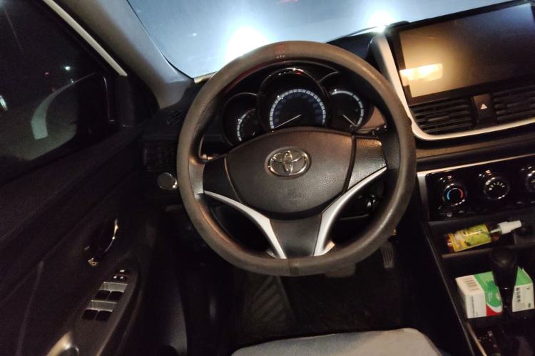 Used Toyota YARiS L Zhi Xuan 2019 1.5G CVT Xuan Dong Sunroof Version China VI Standard