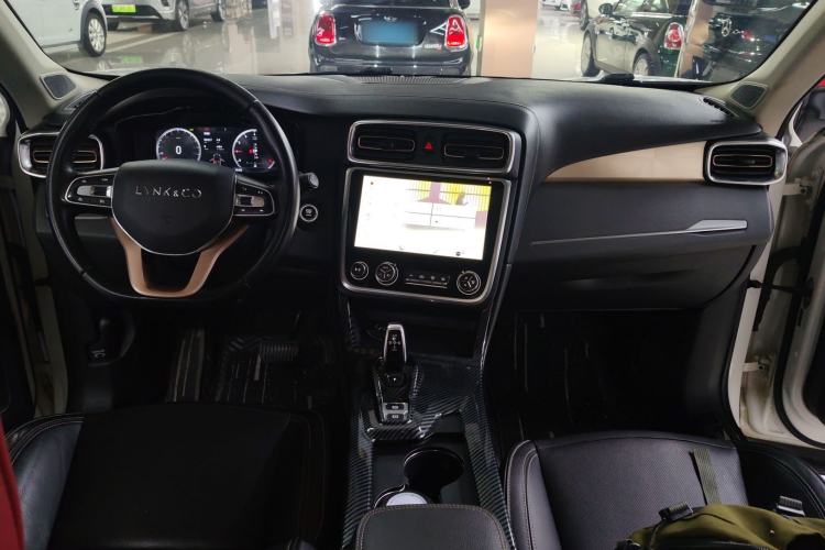 Used Lynk & Co 01 2017 2.0T Two-Wheel Drive Pro Edition
