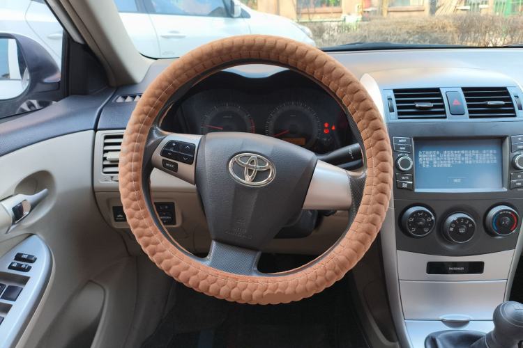 Used Toyota Corolla 2013 Special Edition 1.6L Manual Cool GL Model
