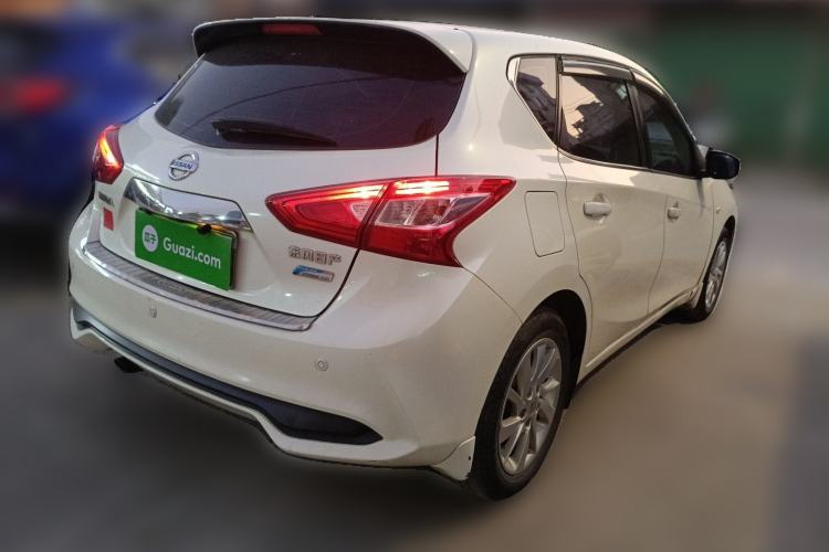Used Nissan Tiida 2016 1.6L CVT Cool Dynamic Edition