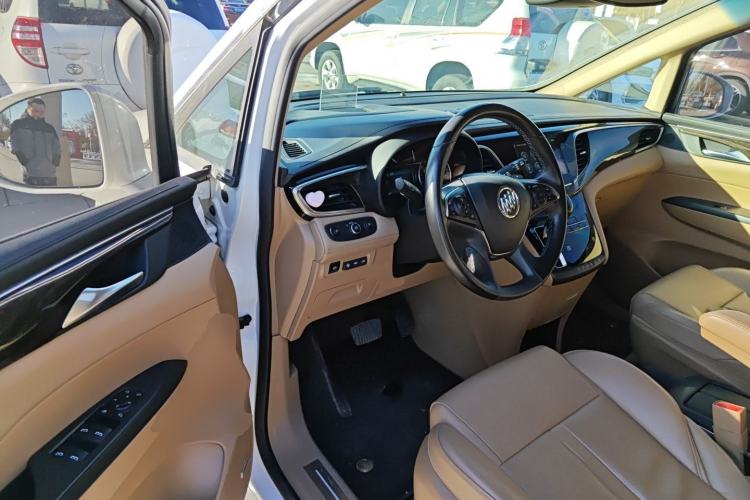 Used Buick GL8 2017 ES 28T Flagship Model China V Standard
