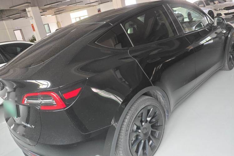 Used Tesla Model Y 2022 Rear-Wheel-Drive Version
