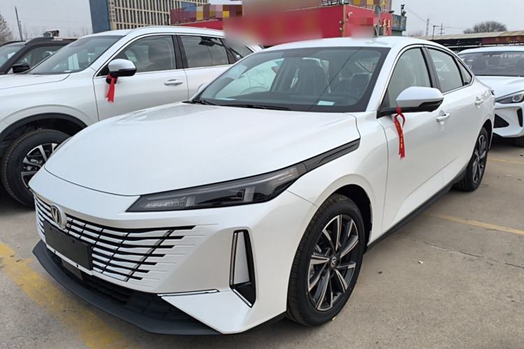 Used Changan Eado 2025 Blue Whale 1.5T 500Bar Prestige Model