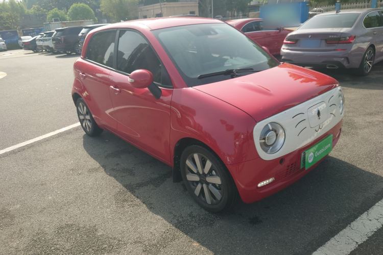 Used ORA Black Cat 2021 351 km Luxury Version Front Right 45 Deg