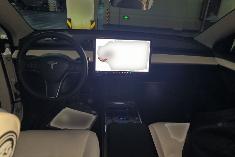 Used Tesla Model Y 2021 Long-Range All-Wheel-Drive Version 3D7
