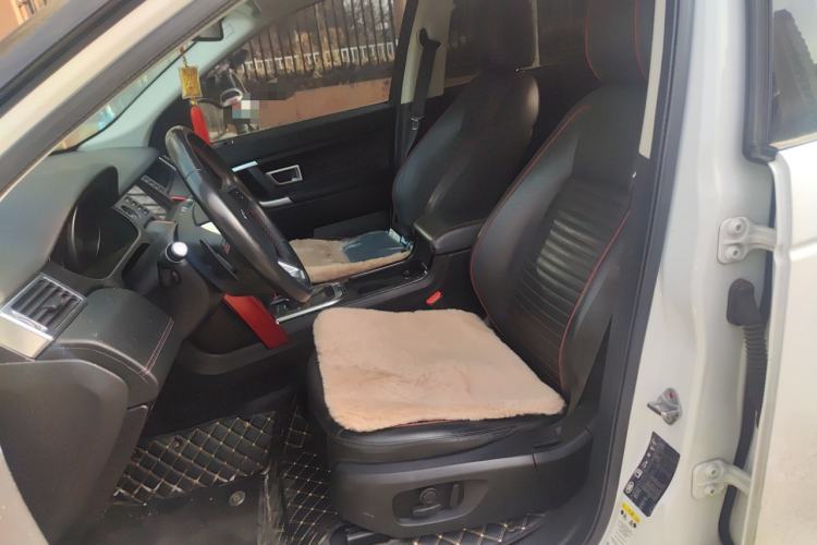 Used Land Rover Discovery Sport 2019 240 PS SE Dynamic Version China VI Standard Left Front Seat