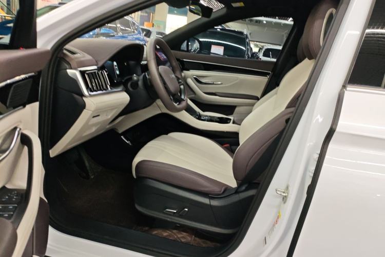 Used BYD Song PLUS New Energy 2025 DM-i Smart Drive 112KM Prestige Model
