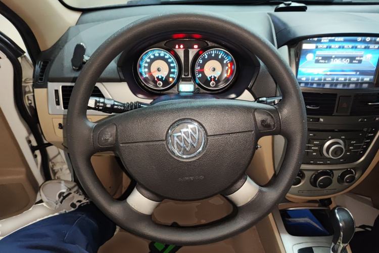 Used Buick Excelle 2013 1.5L Automatic Classic Model Steering Wheel