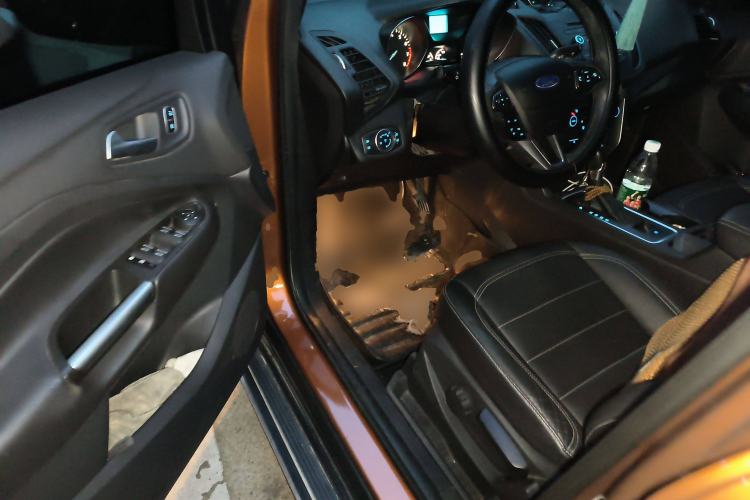 Used Ford Kuga 2017 EcoBoost 180 Two-Wheel-Drive Platinum Edition
