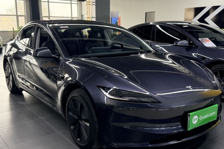 Used Tesla Model 3 2023 Rear-Wheel-Drive Version
