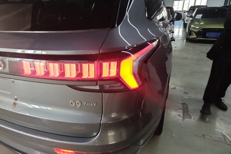 Used Lynk & Co 09 EM-P 2021 2.0T PHEV Halo Six-Seater
