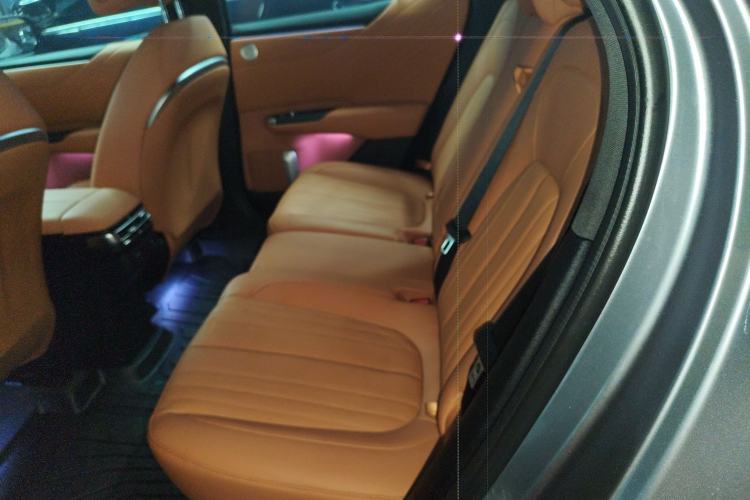 Used CHANGAN NEVO E07 2026 Model Pure Electric Four-Wheel Drive 90kWh Dacheng Edition