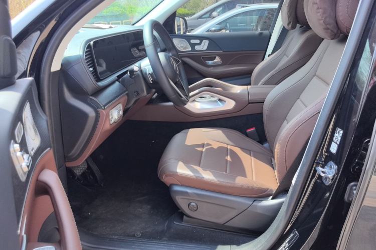 Used Mercedes-Benz GLE 2025-Year Restyled GLE 450 4MATIC Luxury Edition Driver Seat