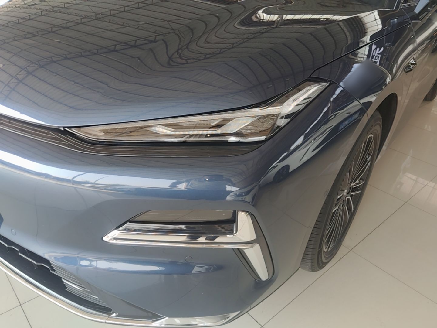 Geely Galaxy 8 2025 130km EM-i Prestige Edition — снимка 8