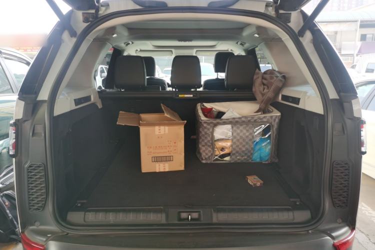 Used Land Rover Discovery 2017 3.0 SC V6 S
