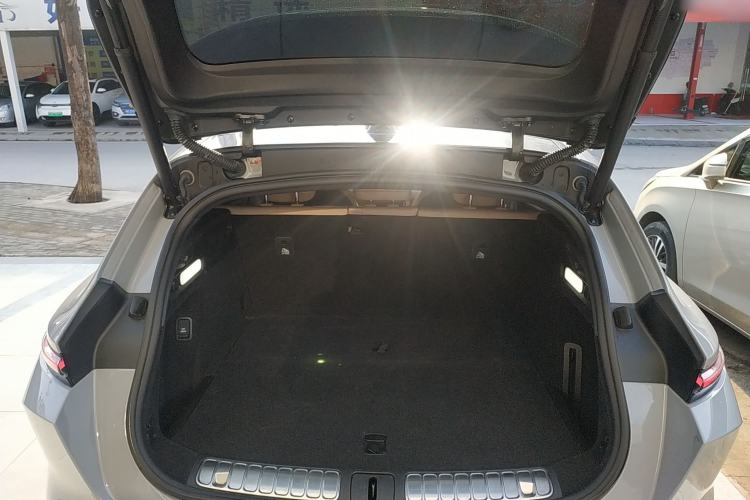 Used Nio ET5T 2023 75 kWh Touring
