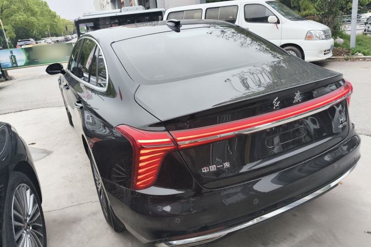 Used Hongqi H5 2024 2.0T Automatic Smart Connect Flagship Edition Rear Left 45 Deg