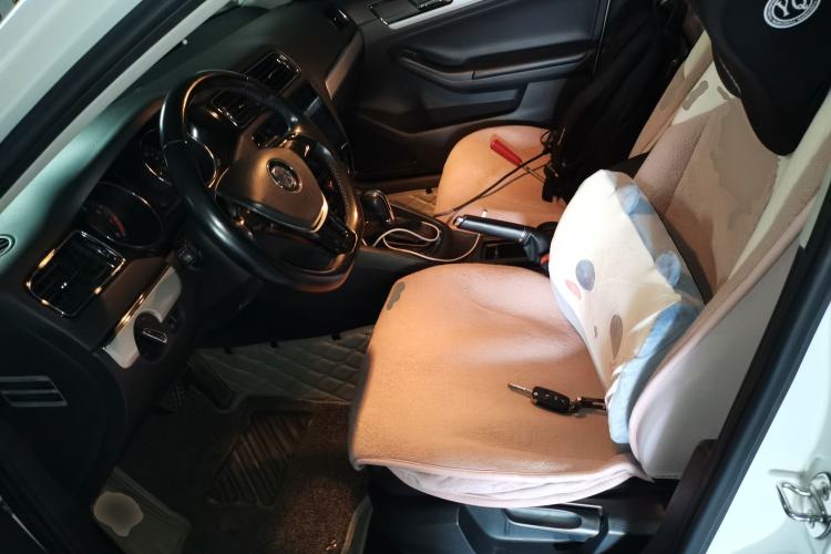 Used Volkswagen Sagitar 2015 1.6L Automatic Comfort Model