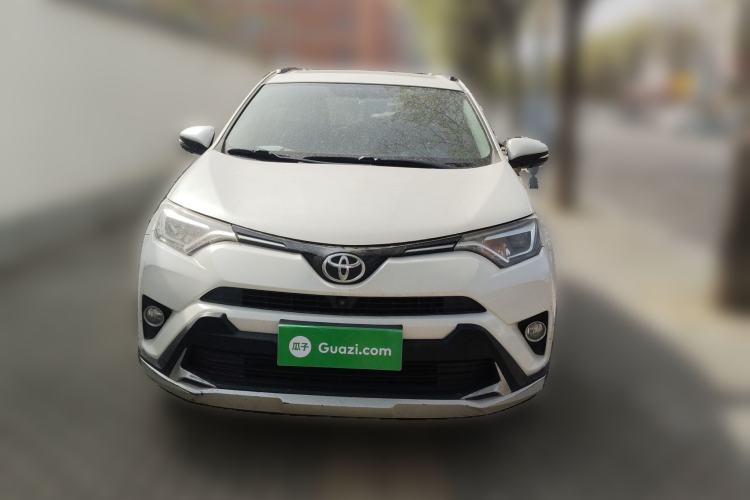 Used Toyota RAV4 2016 2.5L Automatic 4x4 Elite Edition Front