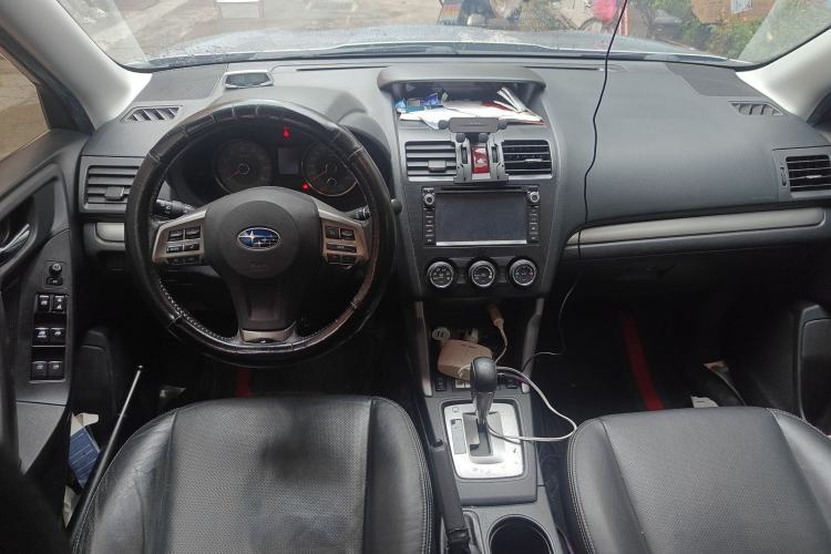 Used Subaru Forester 2014 2.0i Automatic Luxury Edition
