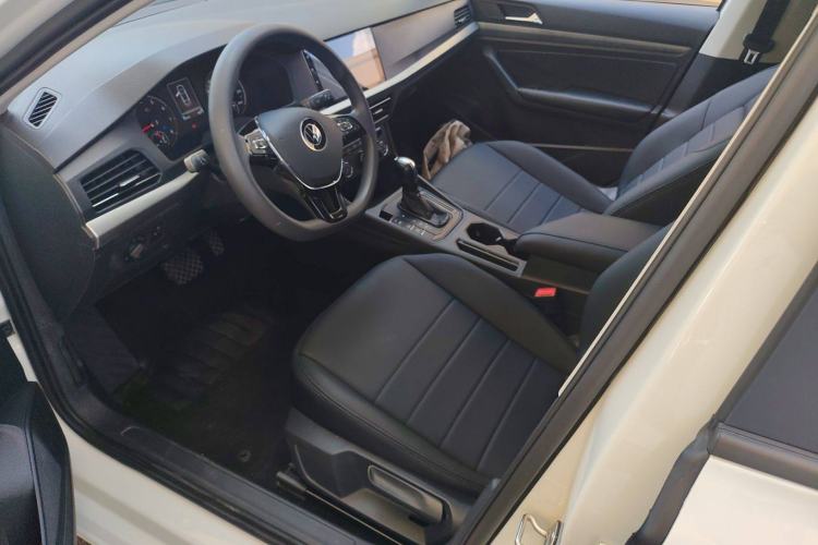 Used Volkswagen Lavida 2022 1.5L Automatic Fashion Edition
