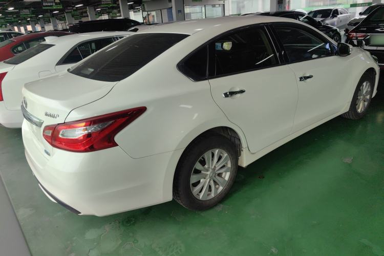 Used Nissan Teana 2016 Revised Version 2.0L XL Comfort Edition Rear Right 45 Deg