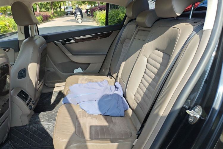 Used Volkswagen Magotan 2015 1.8TSI Prestige Model
