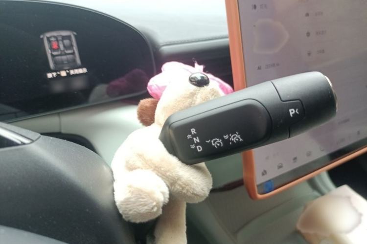 Used Zeekr 007 2025 Rear-Drive Intelligent Driving Version 75 kWh Interior 2