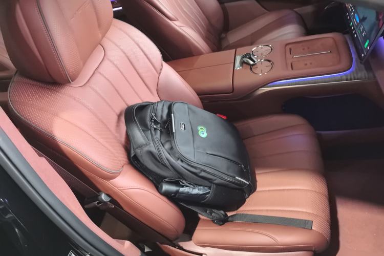 Used Hyptec HL 2025 700 Ultra Six-Seater All-Wheel-Drive LiDAR Version
