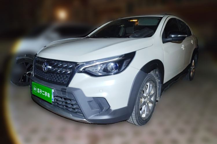 Used Venucia T70 2020 2.0L CVT Elite Edition China VI Standard