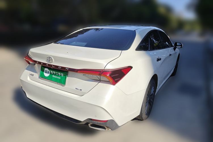Used Toyota Avalon 2019 2.0L XLE Premium Edition China VI