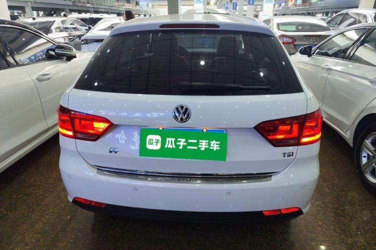 Used Volkswagen Gran Lavida 2013 1.4 TSI Automatic Comfort Model Rear