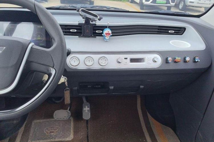 Used Wuling Hongguang MINIEV 2022 Macaron Premium Model – Lithium Iron Phosphate