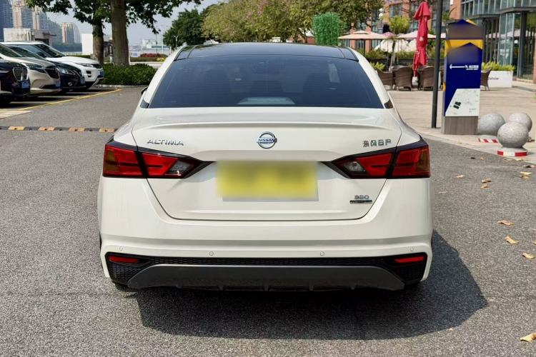 Used Nissan Teana 2021 2.0T XL Smart Upgrade Edition
