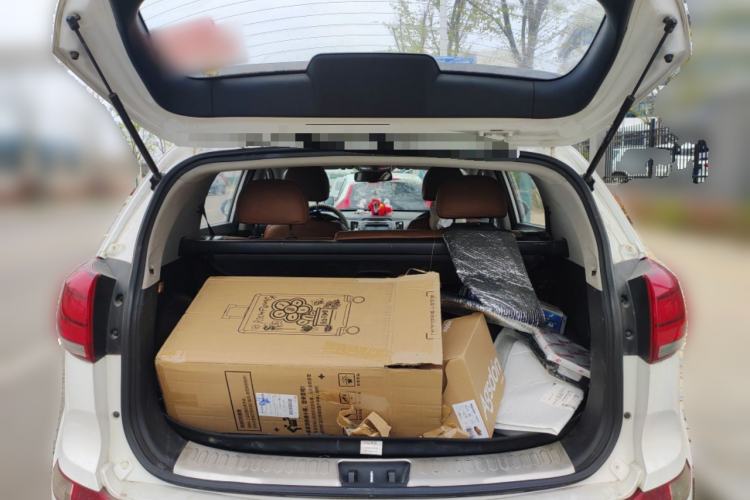 Used Kia Sportage R 2015 2.0L Automatic Two-Wheel Drive DLX Model