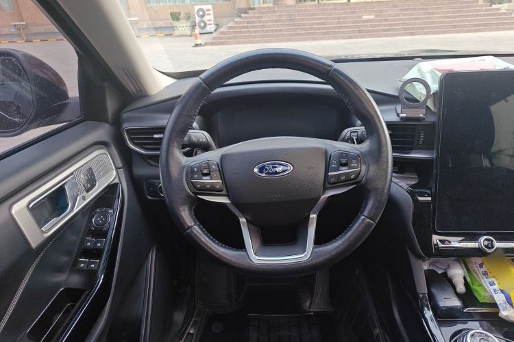 Used Ford Explorer 2020 EcoBoost 285 4x4 Titanium Edition 6 Seats