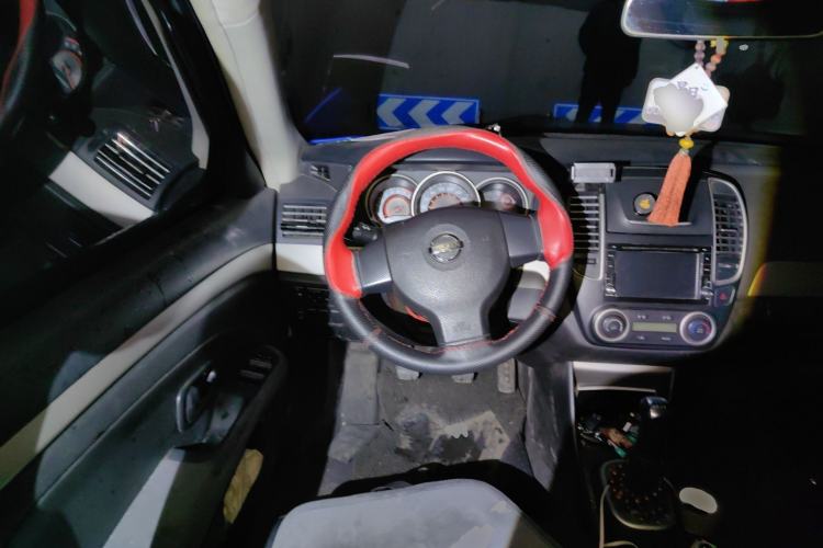 Used Nissan Sylphy 2012 Classic 1.6XE Manual Comfort Edition Steering Wheel