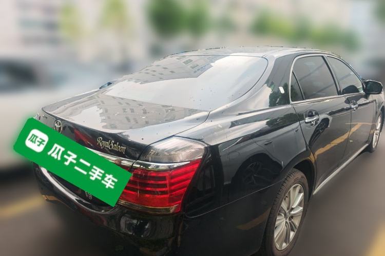 Used Toyota Crown 2012 2.5L Royal Leather Edition Rear Right 45 Deg